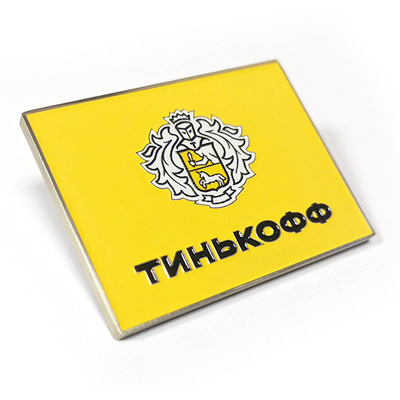 металлические значки 2D с логотипом на заказ из латуни, нейзильбера (мельхиора) и меди с эмалями, травление. Производство в Москве